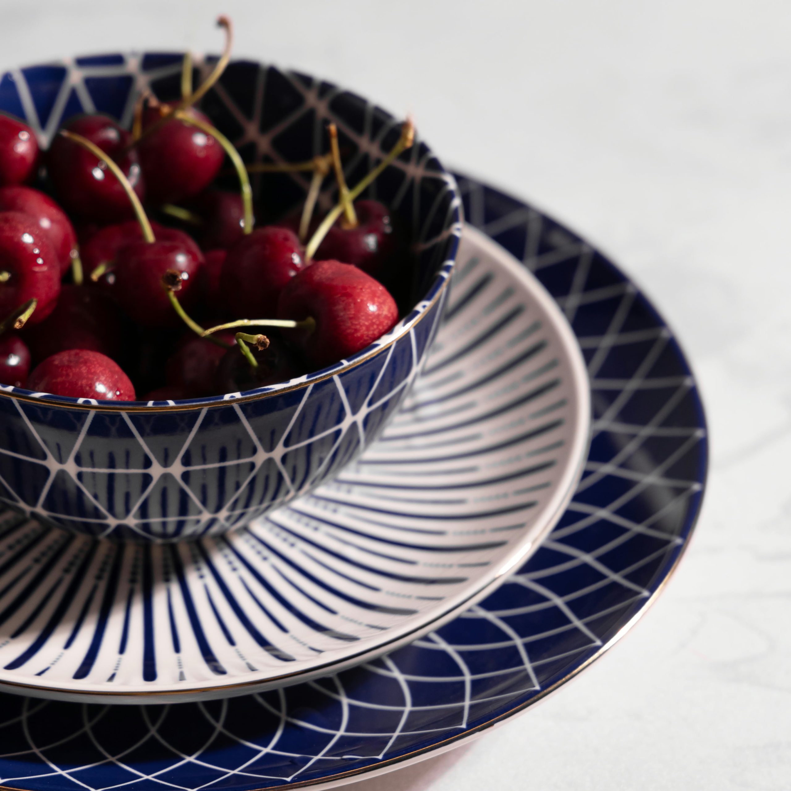 Blue and White Calypso Collection, 12-Piece Stoneware Dinnerware Set - Image 4