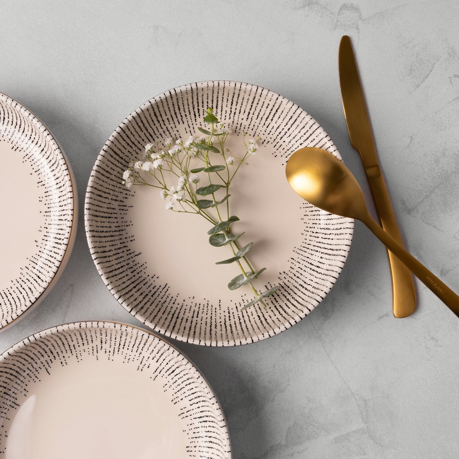 Riley Collection, 4 Pack Stoneware Low Bowls - Image 4